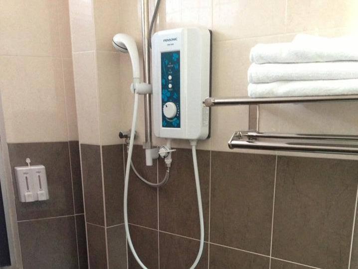 Dg One Stop Budget Hotel Ipoh Bagian luar foto